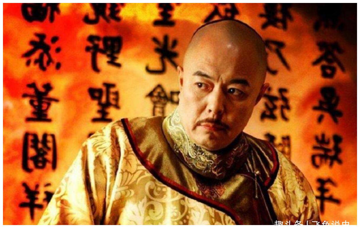 乾隆南下随口说道一来二往三杯不醉纪晓岚表示这上联俗不可耐