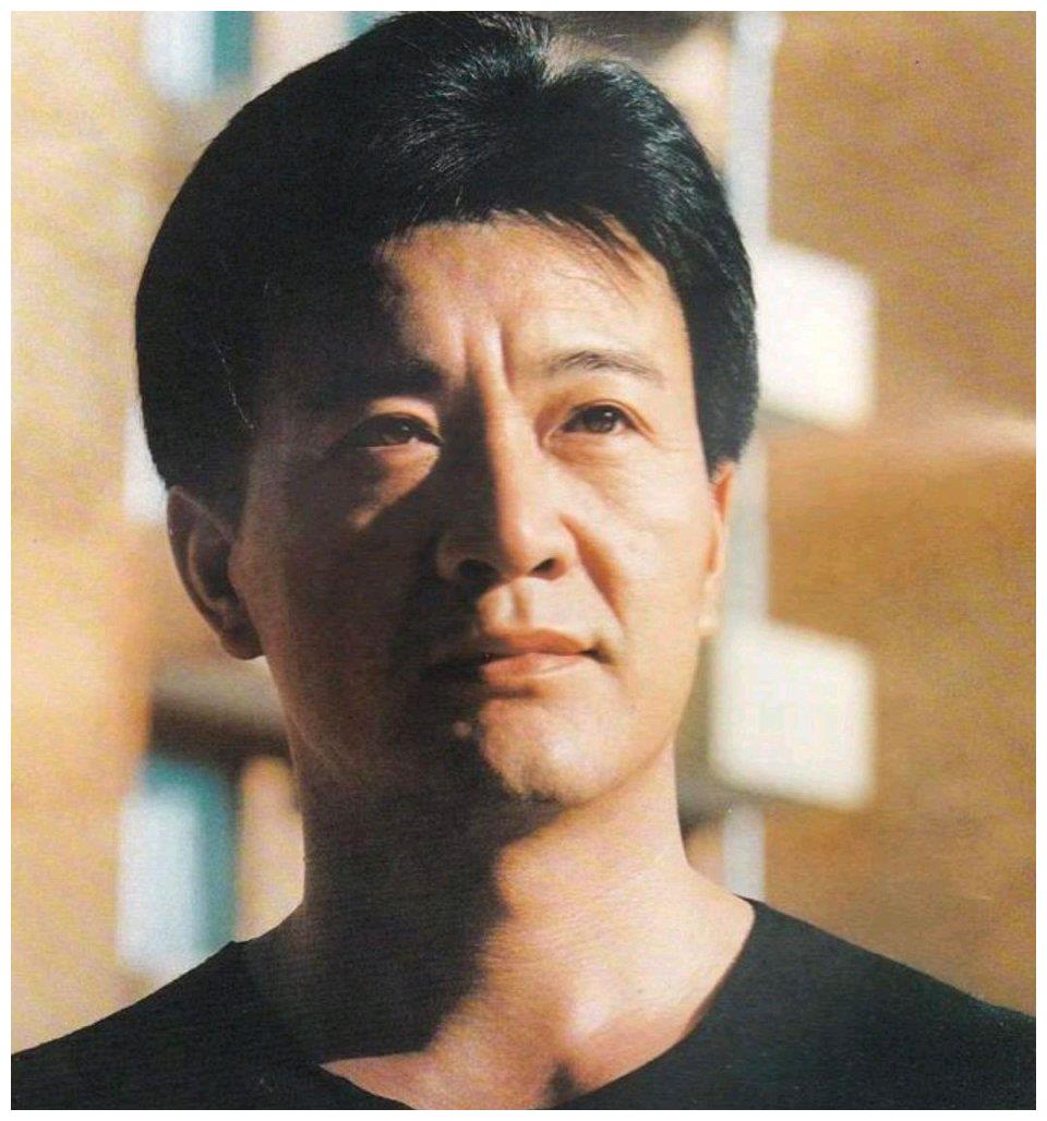 他曾是荧幕第一男神却因妻子被杀跌落影坛如今怎么样了