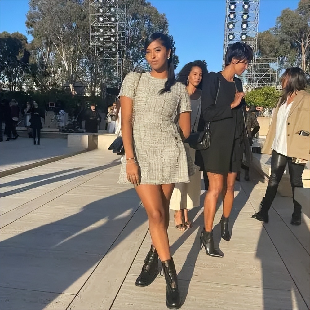 继承科比45亿遗产,19岁着急嫁人!不谙世事的娜塔莉或断送超模梦休闲区蓝鸢梦想 - Www.slyday.coM 继承科比45亿遗产,19岁着急嫁人!不谙世事的娜塔莉或断送超模梦休闲区蓝鸢梦想 - Www.slyday.coM