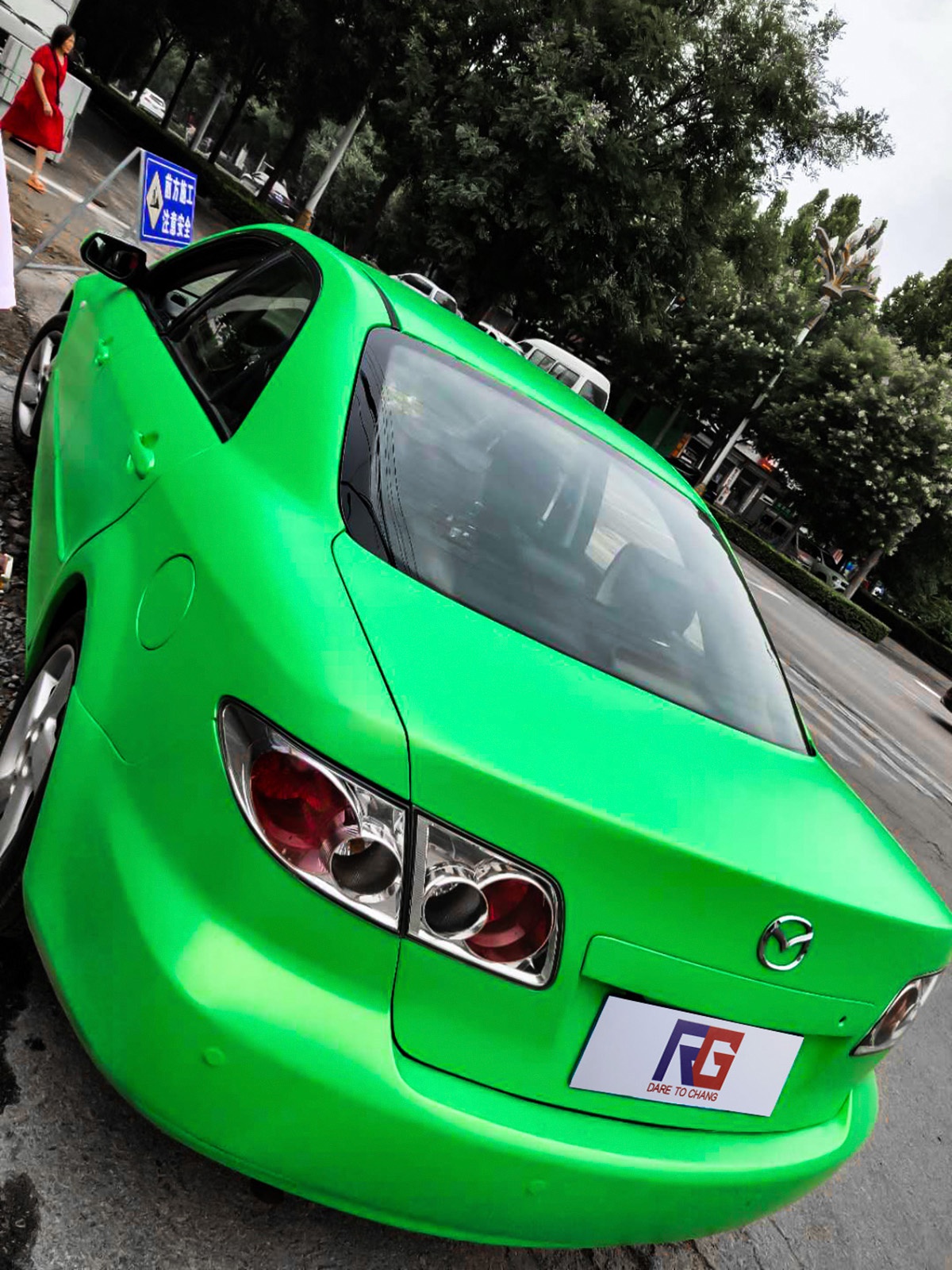 马自达车身改色电光苹果绿 rg瑞集改色膜河北沧州-新浪汽车