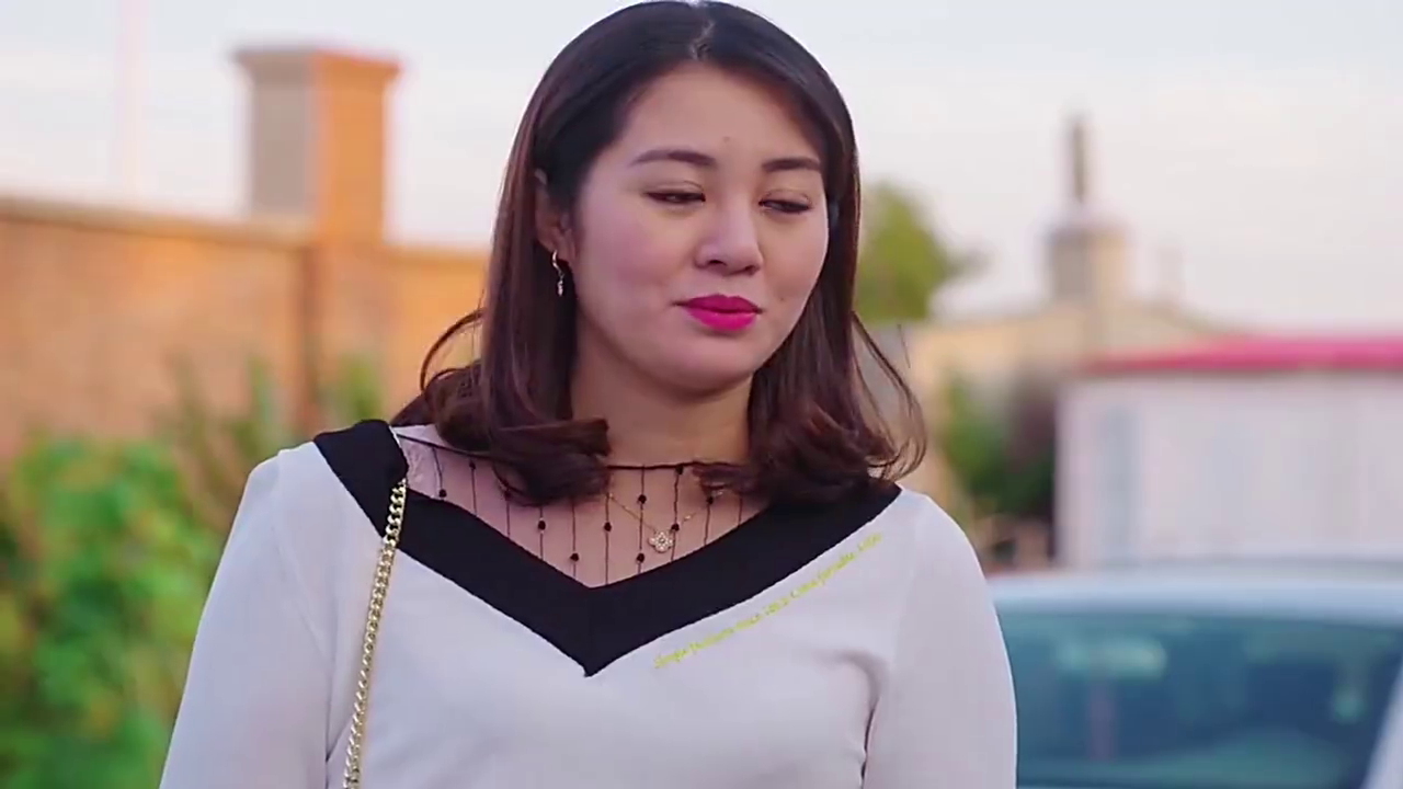 赵四媳妇又开会,只为趁赵四没在家可以当家做主