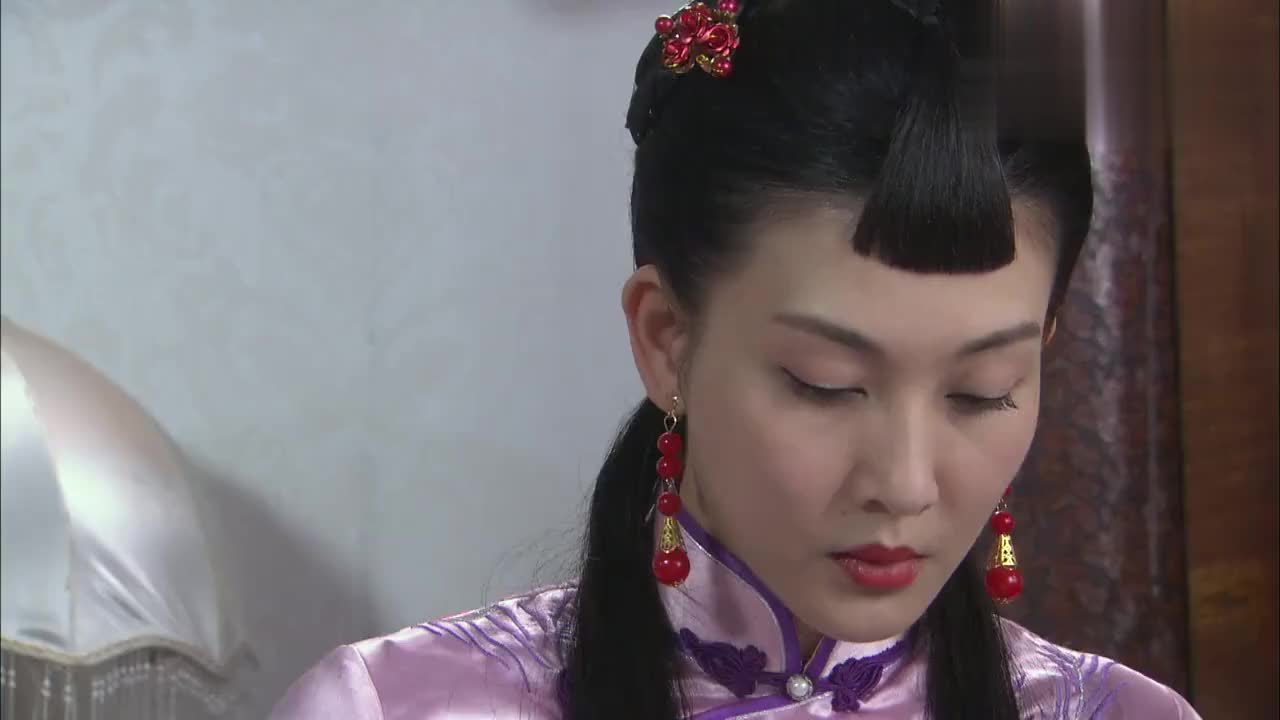 《后妈的春天》得知彩云心意长工,后妈一巴掌打断母女情