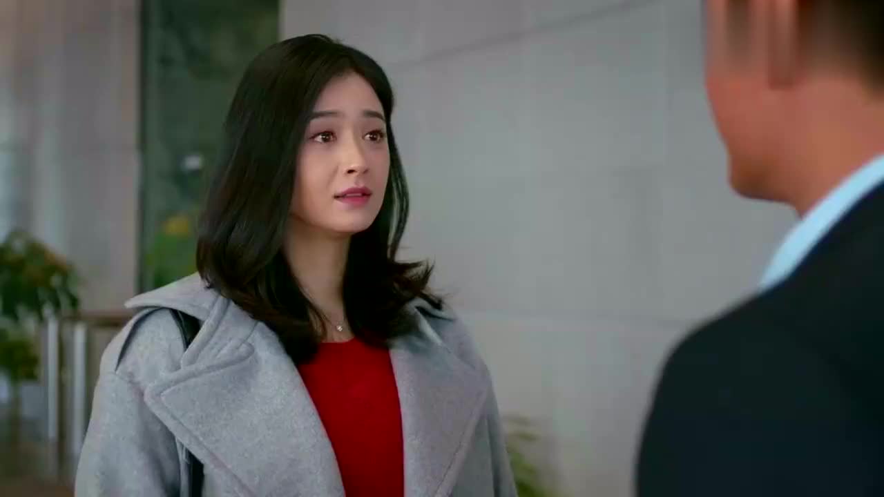 欢乐颂:樊胜美一改平常,得到陈总的尊重,不再是酒桌上的点缀