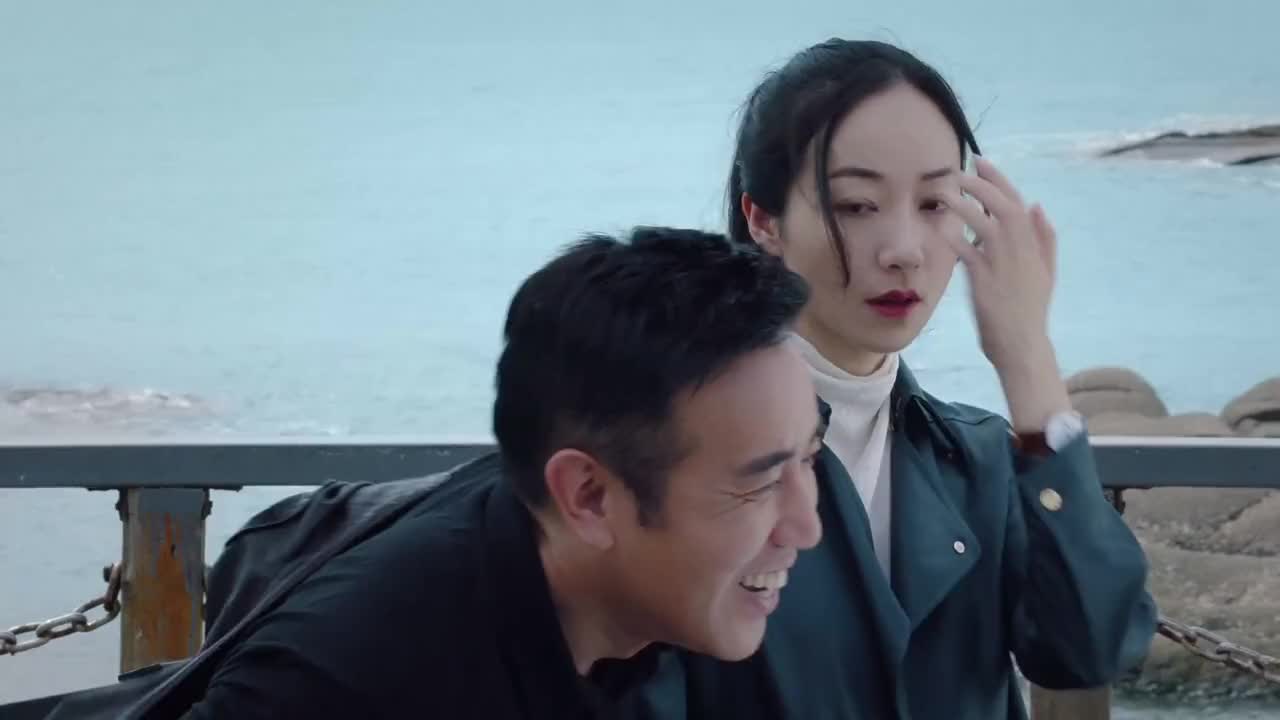 于和伟也太能砍价了,把旁边的韩雪给惊呆了