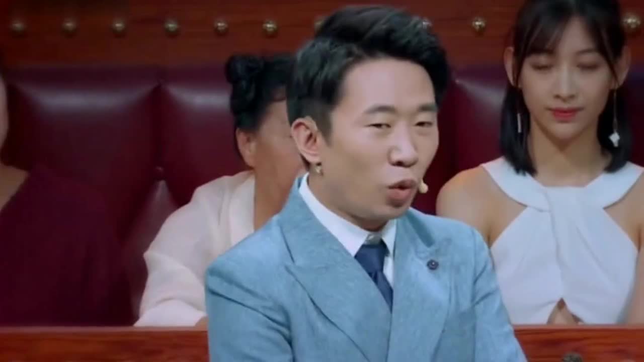 符龙飞教杨迪跳《sheep》,帅气十足 为您推荐: 薛之谦主动给乔杉搓澡!