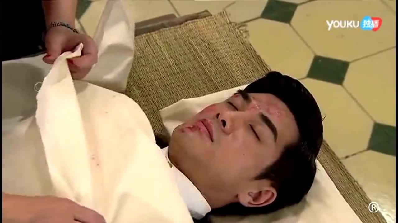 城寨英雄龙成虎柯德莉生死离别方知爱,戴上婚戒却不能相守!