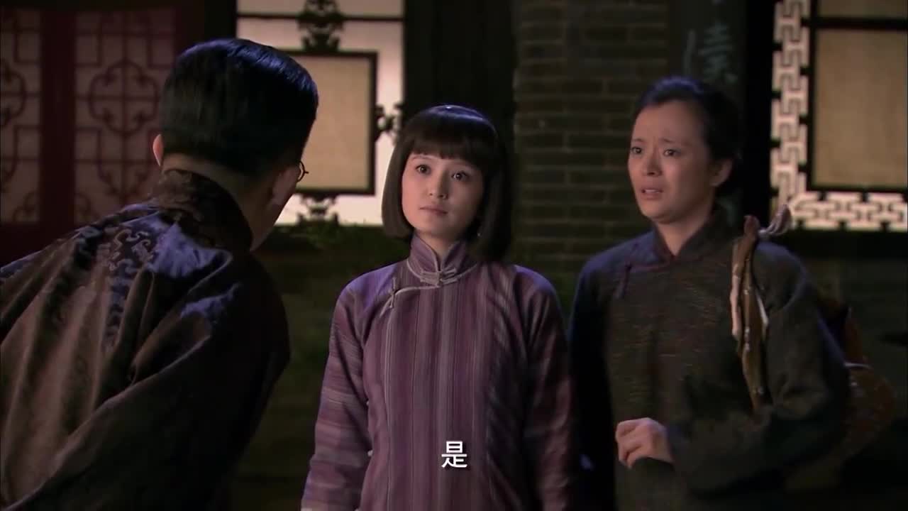 不料下秒八路闯进来,腿都吓软了 为您推荐: 铁梨花:张吉安打听肚子大