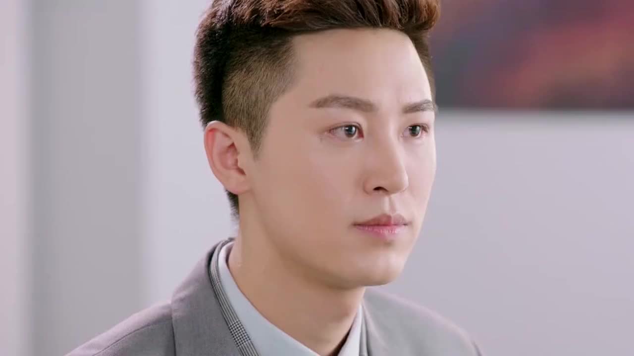 董事长不同意,云哲和心机女的婚事,心机女诬陷果果故意接近云恺