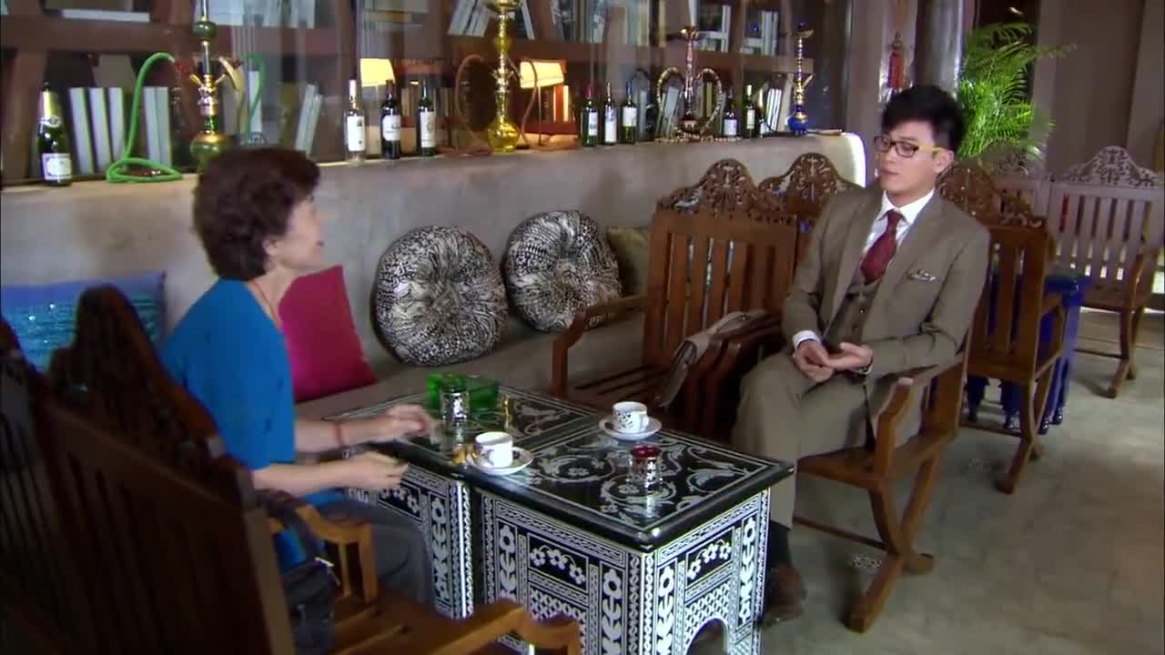 00:00 02:47 02:47 为您推荐: 因为爱情有多美:陈笑飞对前妻还有感情