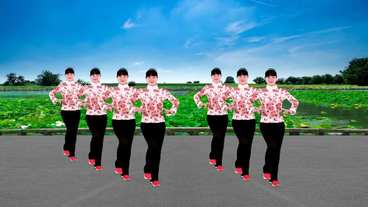 广场舞《外婆的澎湖湾》火爆踩点舞动感32步,一看就会跳