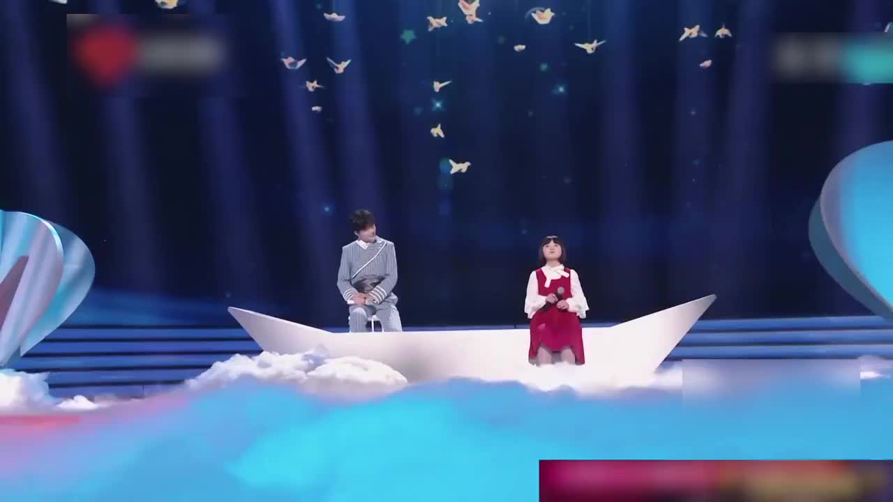 韩甜甜和刘宇宁春晚神仙合唱《飞云之下》