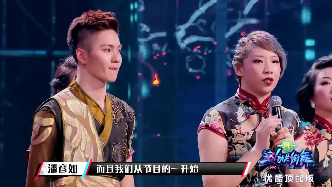 各种串烧歌曲爆笑上演,逗得宋丹丹笑不拢嘴 为您推荐: 妈妈咪呀:活宝