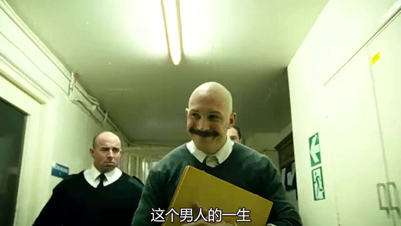 英国公认的监狱之王因打架被判200年却有一万人求他出狱