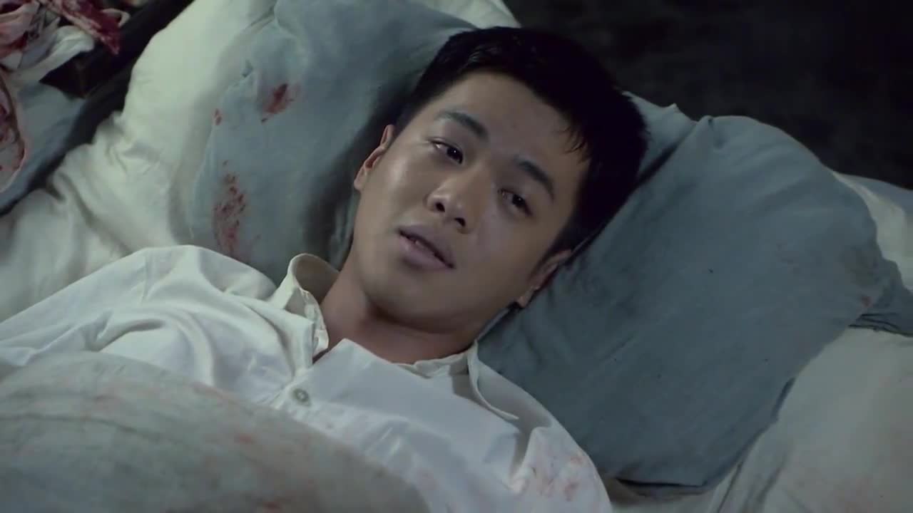 雪豹:周卫国被迫截肢,悲伤音乐一响,再也崩不住了