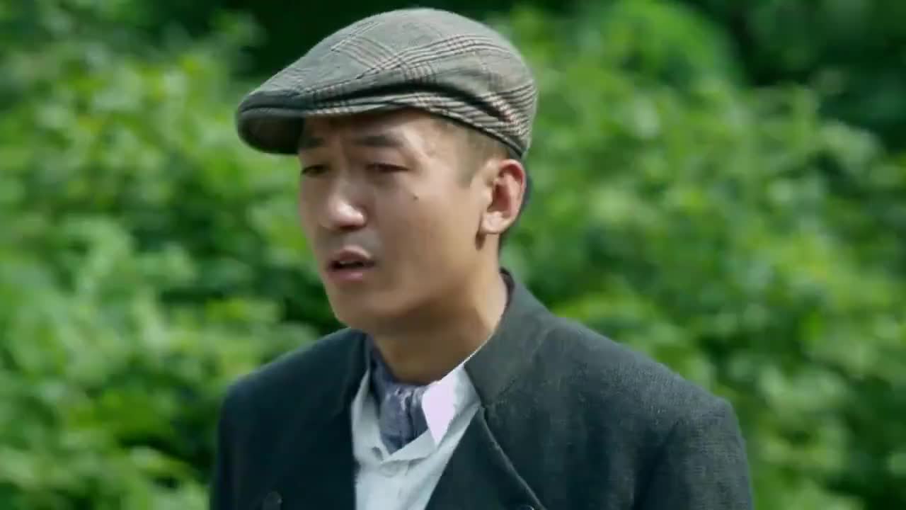 飞哥战队:王家将一直在俱乐部门口徘徊,看着这表情都是挺难受的