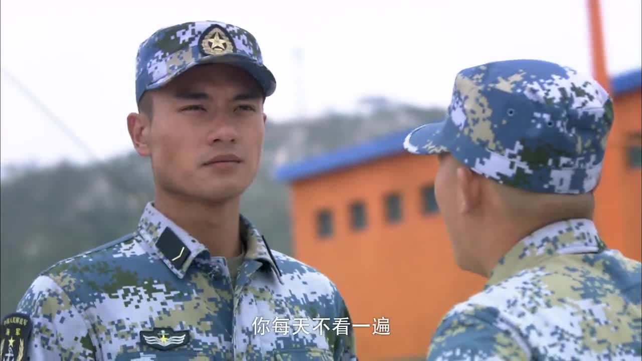 蒋小鱼急眼臭骂鲁炎,惨遭一顿胖揍,嘴欠惹的祸!