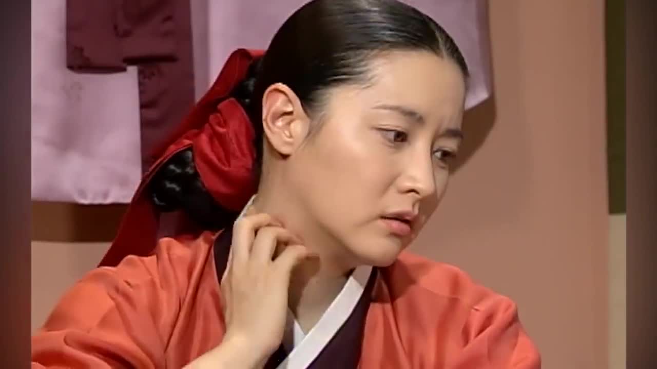 大长今:大叔给长今找到治疗味觉的秘方,带来一个猪胆,让她吃下