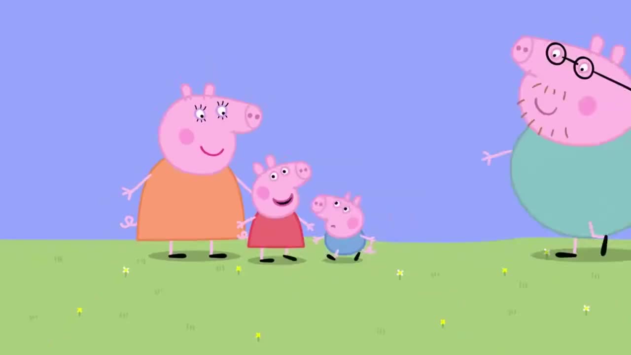 小猪佩奇佩奇回到家见到鲸鲸吃的超级胖真是吓人