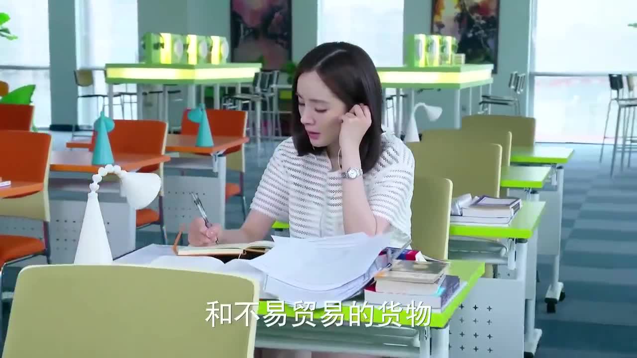 亲爱的翻译官乔菲学习废寝忘食冷血翻译官展现柔情让出午餐