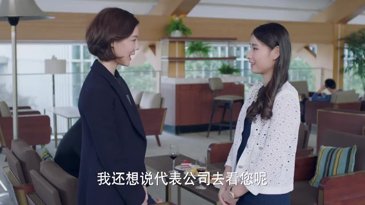 我爱男保姆高雅文带着方原去吃东西碰上了公司老总