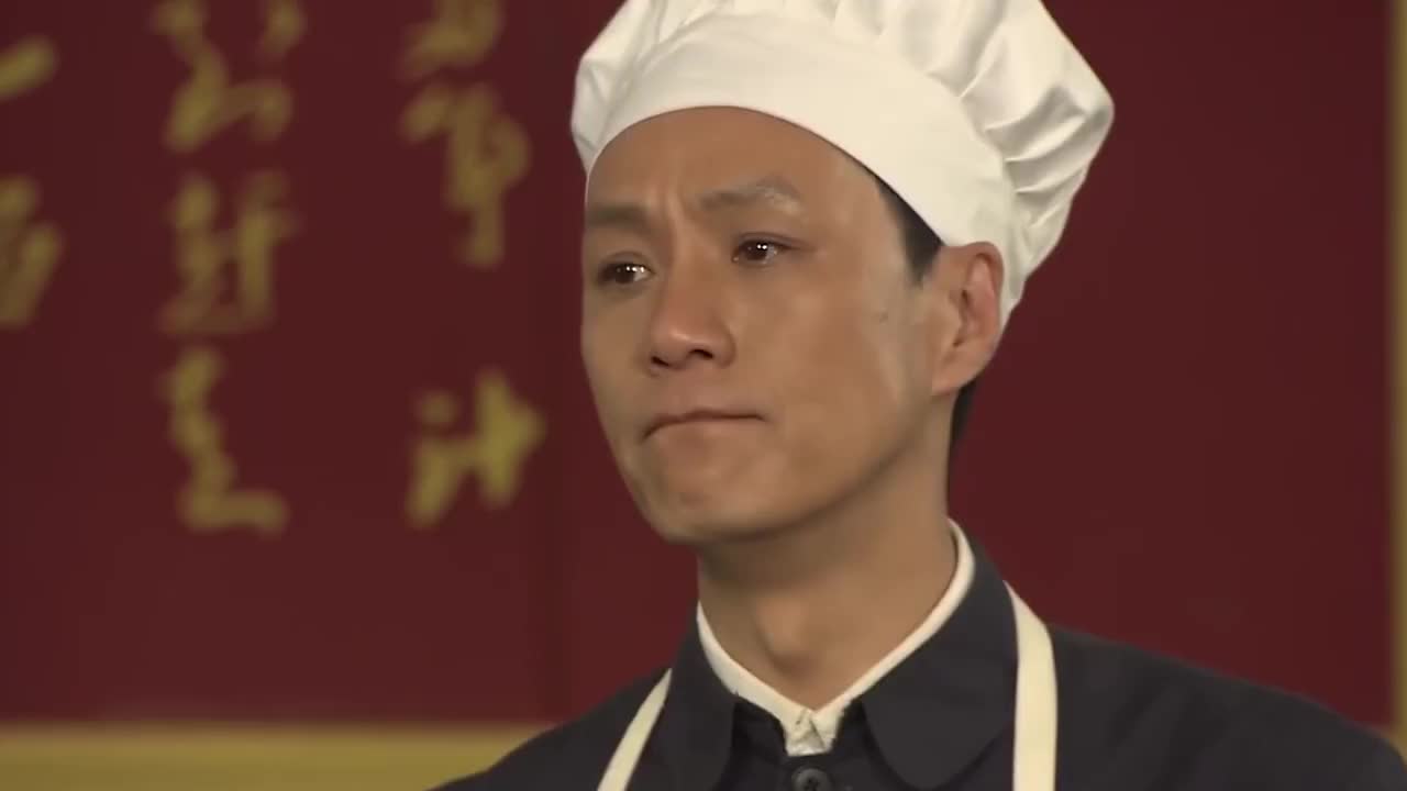 人是铁饭是钢痴情大叔目睹女神结婚这场面对他也太残忍了吧