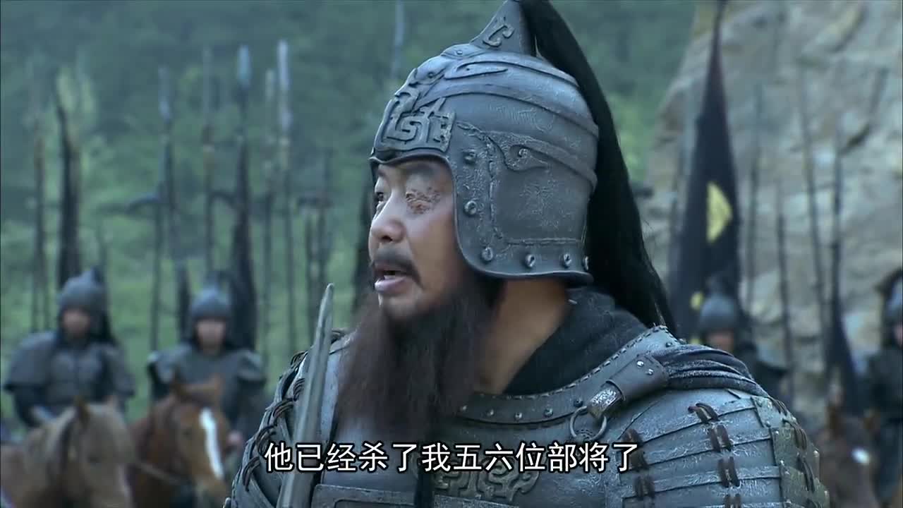 新三国夏侯惇想捉拿关羽哪知关羽武功高强打得他节节败退