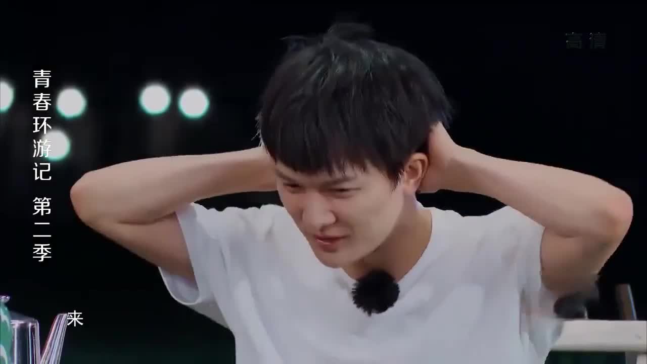 青春环游记周深哭笑着说出最感人的话埋藏在心里最真挚的情感