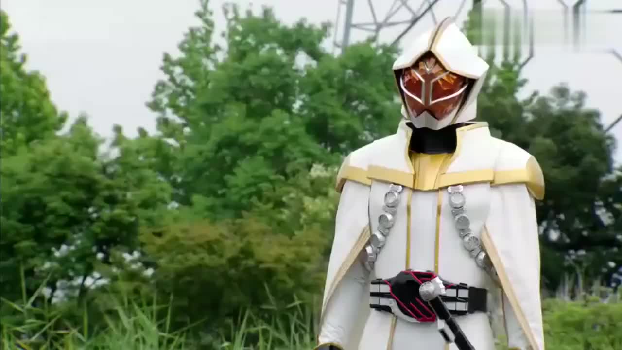 假面骑士wizard白色魔法师真的是阿历的父亲他把阿历带走了