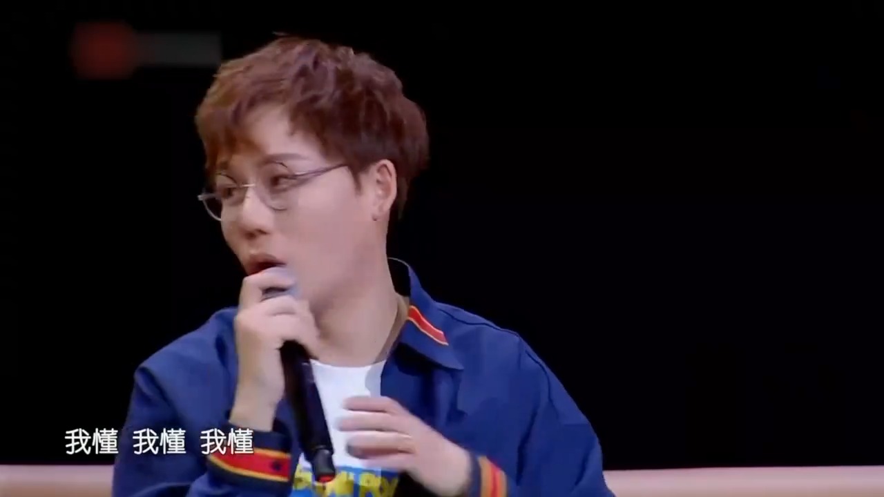 麦霸小姐姐怕唱得太好别人不好意思唱，杨宗纬感同身受，太欺负人