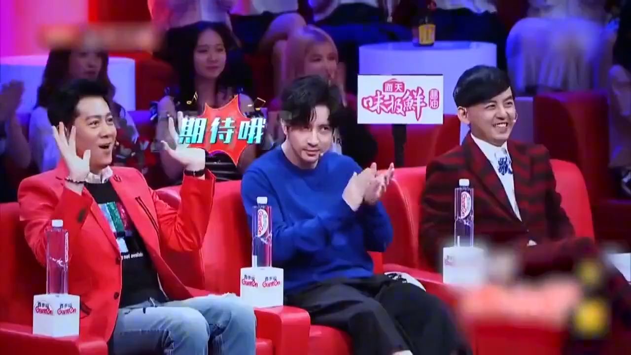 宋佳颠覆演员身份，翻唱李健《风吹麦浪》，薛之谦直喊太厉害了