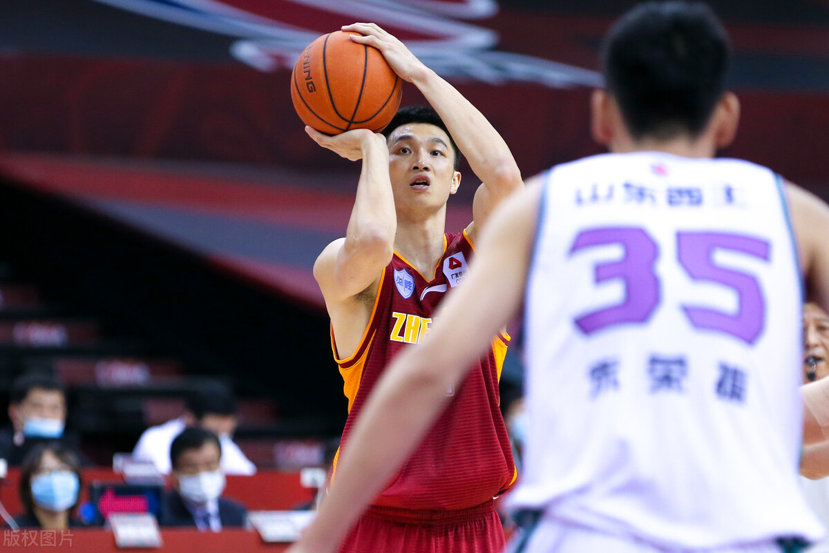 cba三消息朱旭航加盟新疆丁彦雨航被清理辽宁续约内线猛将