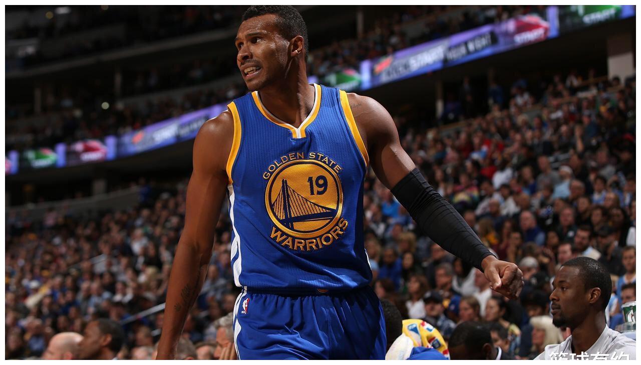 "巴西闪电"巴博萨退役!德安东尼弟子入驻勇士!为何不去帮纳什