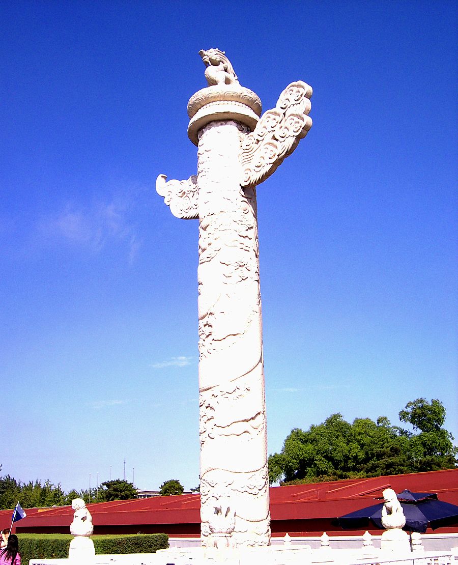天安城门柱子图片
