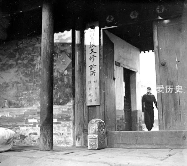 他是张大千的四哥 悬壶济世的老中医 拒绝传医给<a href=