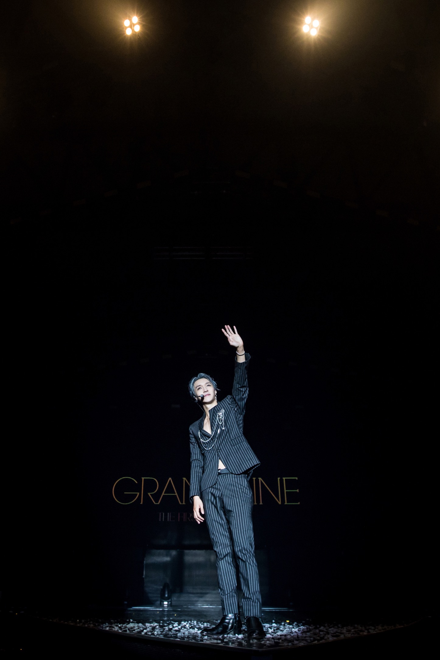 张艺兴大航海巡回演唱会两周年 晒紫海照片纪念“大航海”之旅休闲区蓝鸢梦想 - Www.slyday.coM 张艺兴大航海巡回演唱会两周年 晒紫海照片纪念“大航海”之旅休闲区蓝鸢梦想 - Www.slyday.coM