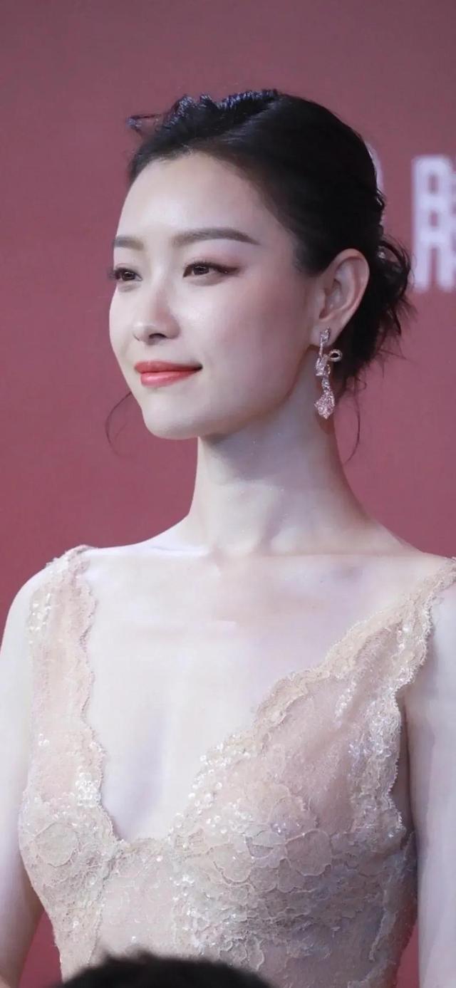 倪妮大美女美丽可人