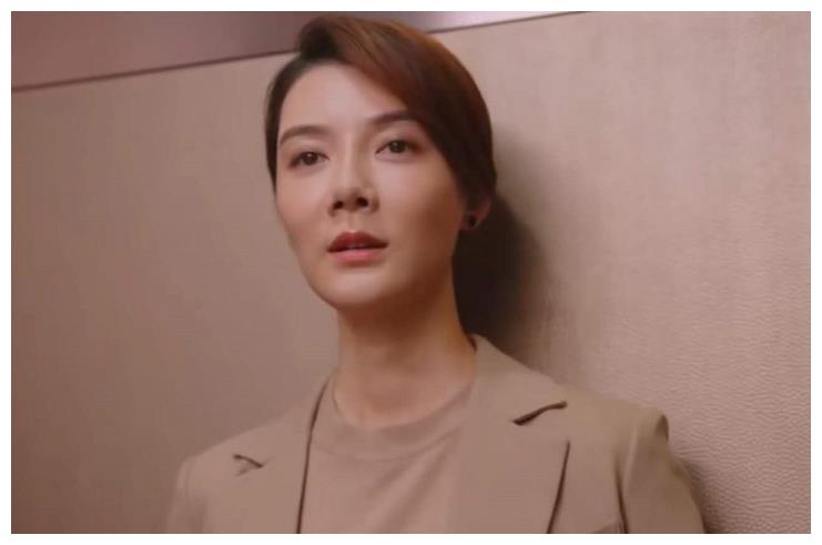 38岁车晓新剧获好评,鼻子却让人出戏,网友:气质全被鼻子给毁了