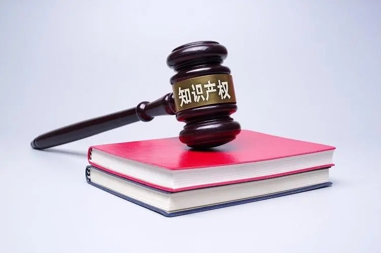 资格复审需要哪些材料 身份证丢失如何处理