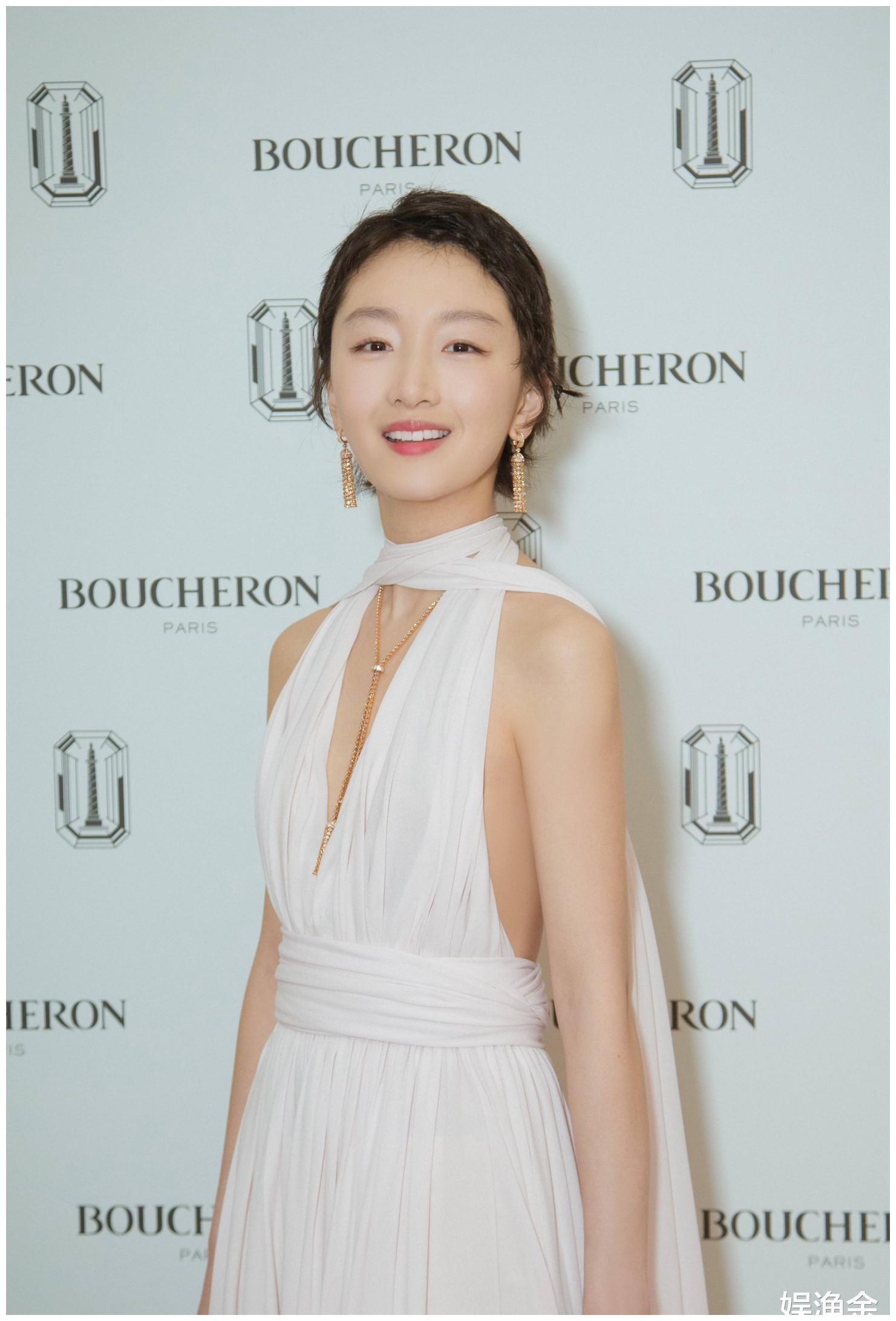 周冬雨王子文鞠婧祎沈月娱乐圈中小个子女明星代表