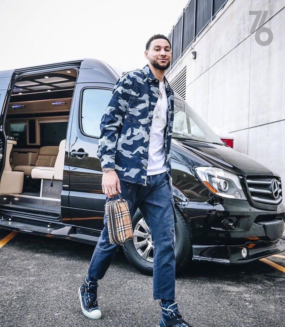 大帝的宝藏男孩,联盟的时尚达人!76人潮男西蒙斯的穿衣之道