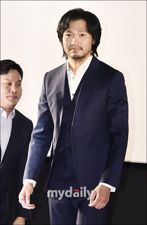 【GG扑克】马东锡李浚赫等艺人出席新片《犯罪都市3》发布会【EV扑克官网】