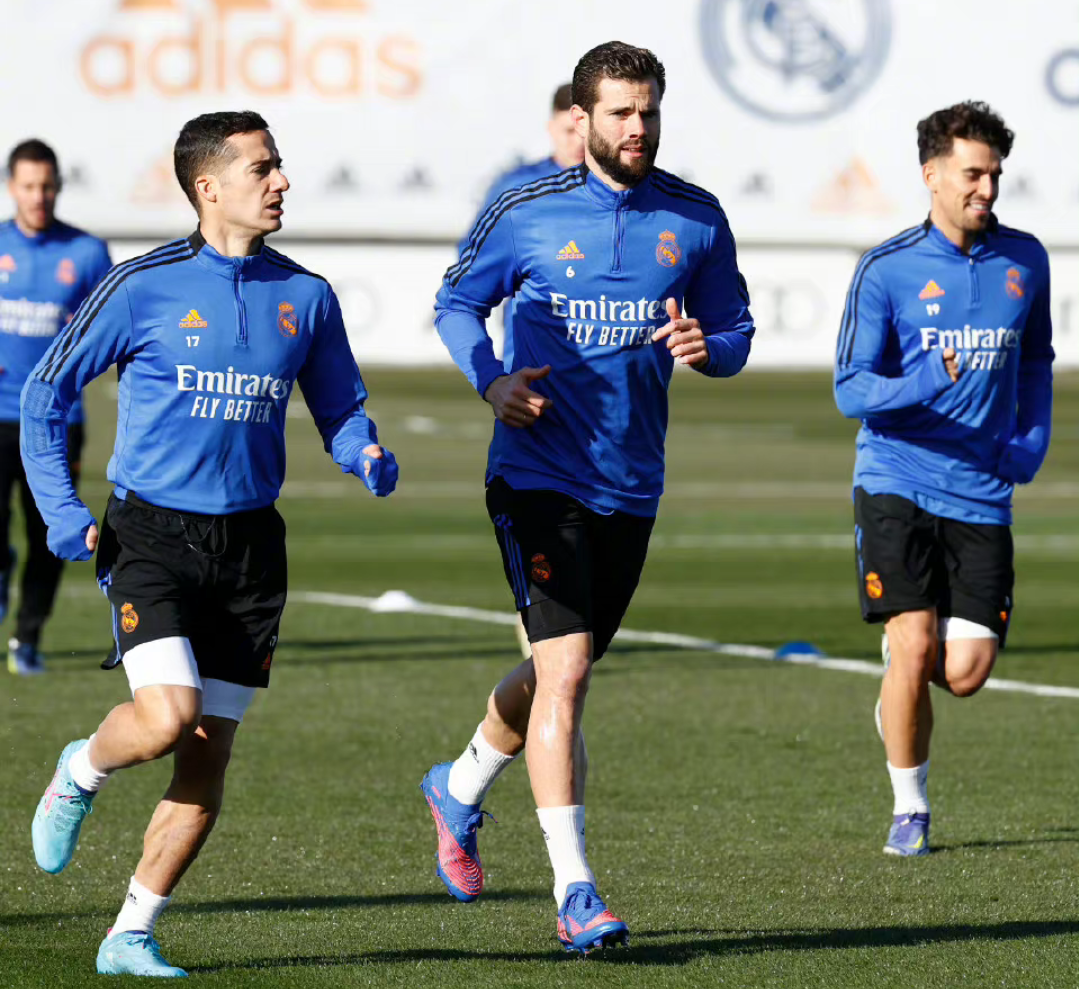 皇家马德里队球员今日份的训练照