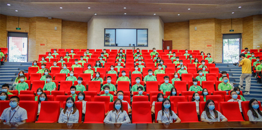 四川城市职业学院：“赵校长为我们上了一堂生动的开学第一课”休闲区蓝鸢梦想 - Www.slyday.coM