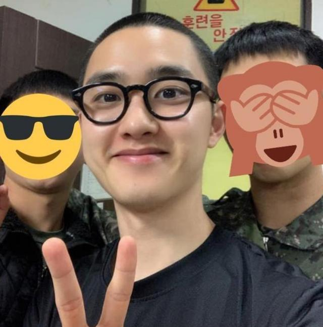 exo出道8周年,偶像晒照粉丝热烈应援!都暻秀兵役近照公开!