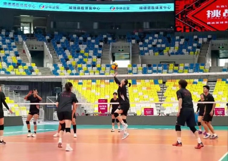 全锦赛：北京锻炼新人，山东实力很强！王之腾瘦了，丁霞状态爆棚