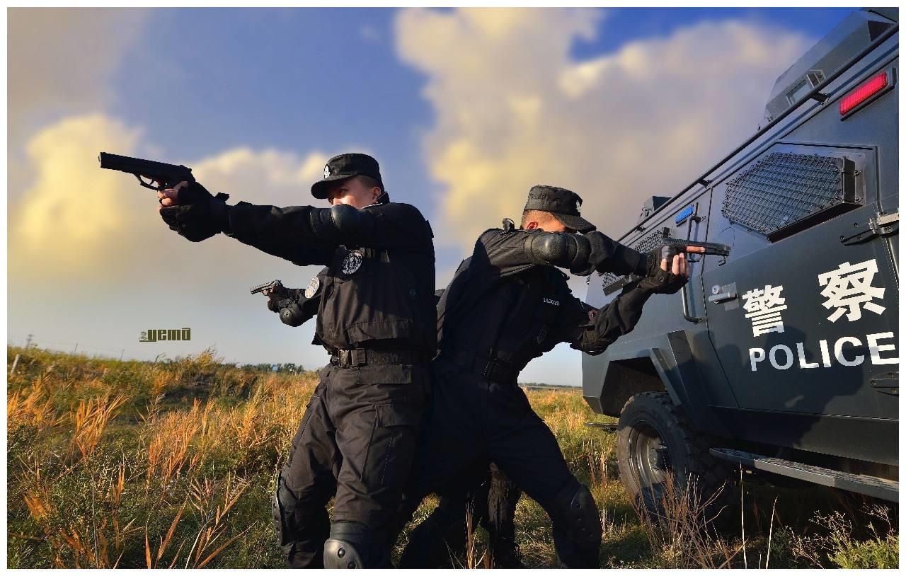 比方说当遇到的案例比较棘手,警察力量不够用时,这时候就会调动军队