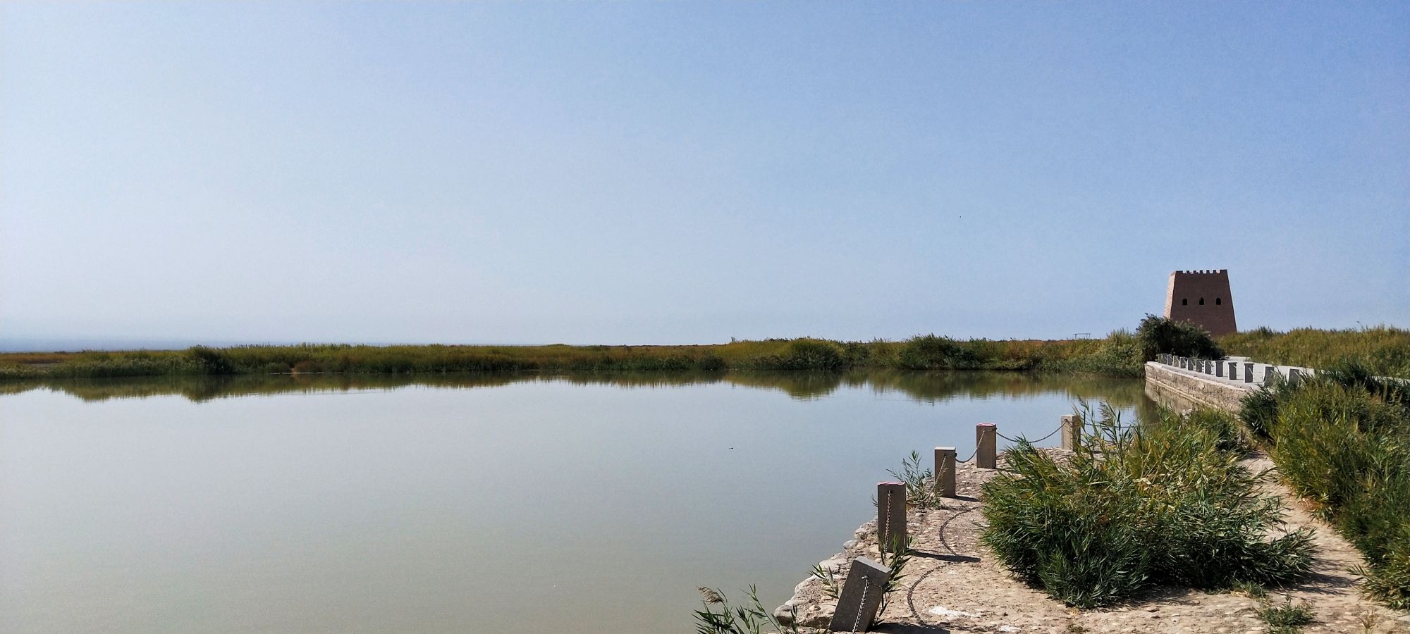 75岁大爷一人一车自驾游记(中国海拔最低点"艾丁湖")