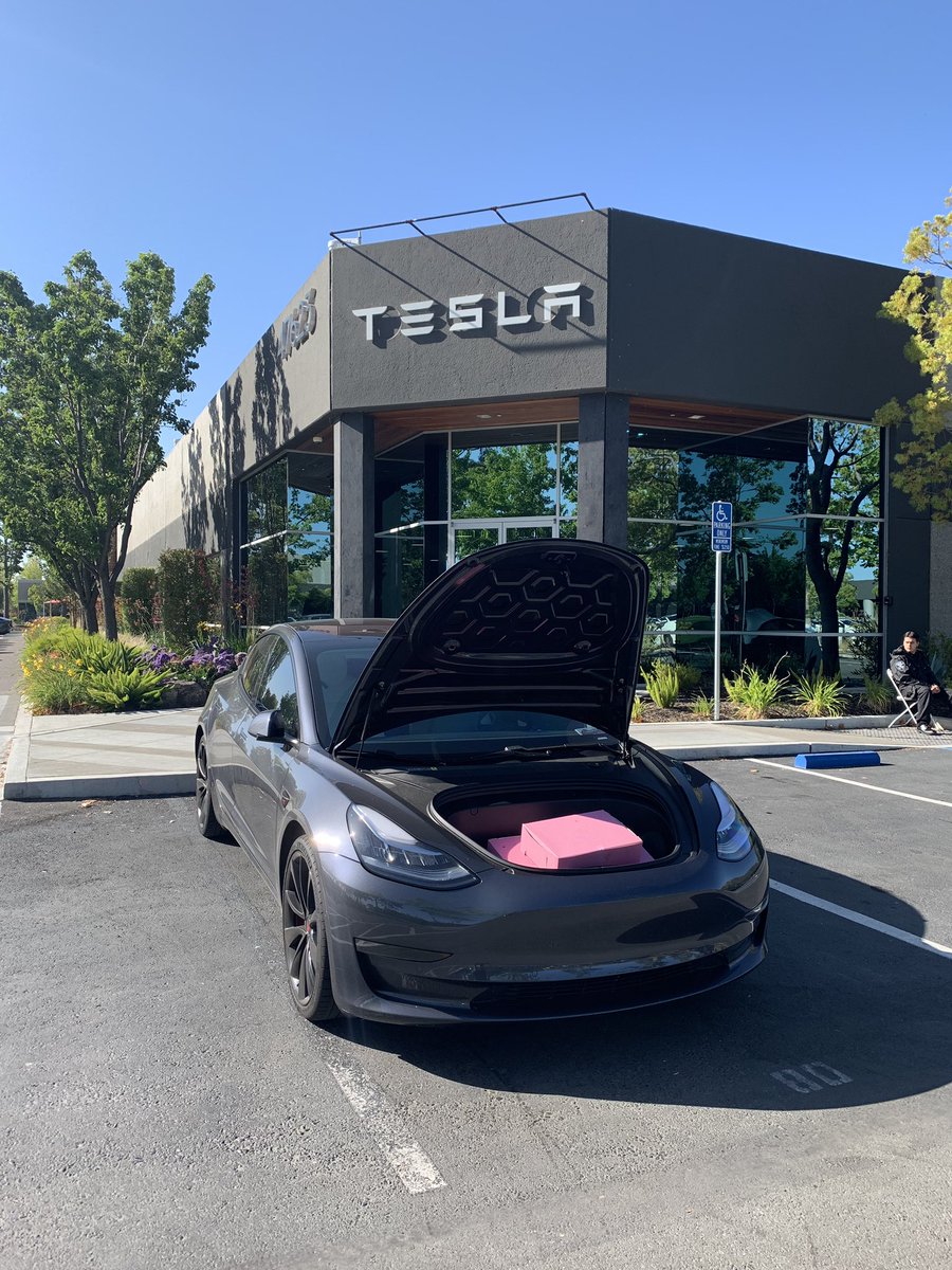 特斯拉eap增强版自动辅助驾驶功能,值得买吗?