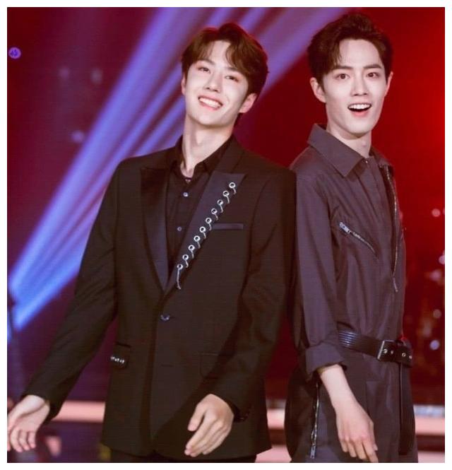 顶流粉丝迷惑发言:肖战从30米摔下来没哭,王一博一天工作25小时休闲区蓝鸢梦想 - Www.slyday.coM 顶流粉丝迷惑发言:肖战从30米摔下来没哭,王一博一天工作25小时休闲区蓝鸢梦想 - Www.slyday.coM