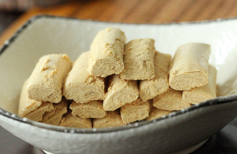 蒙古骑兵遗留云南的名优特产通海豆末糖